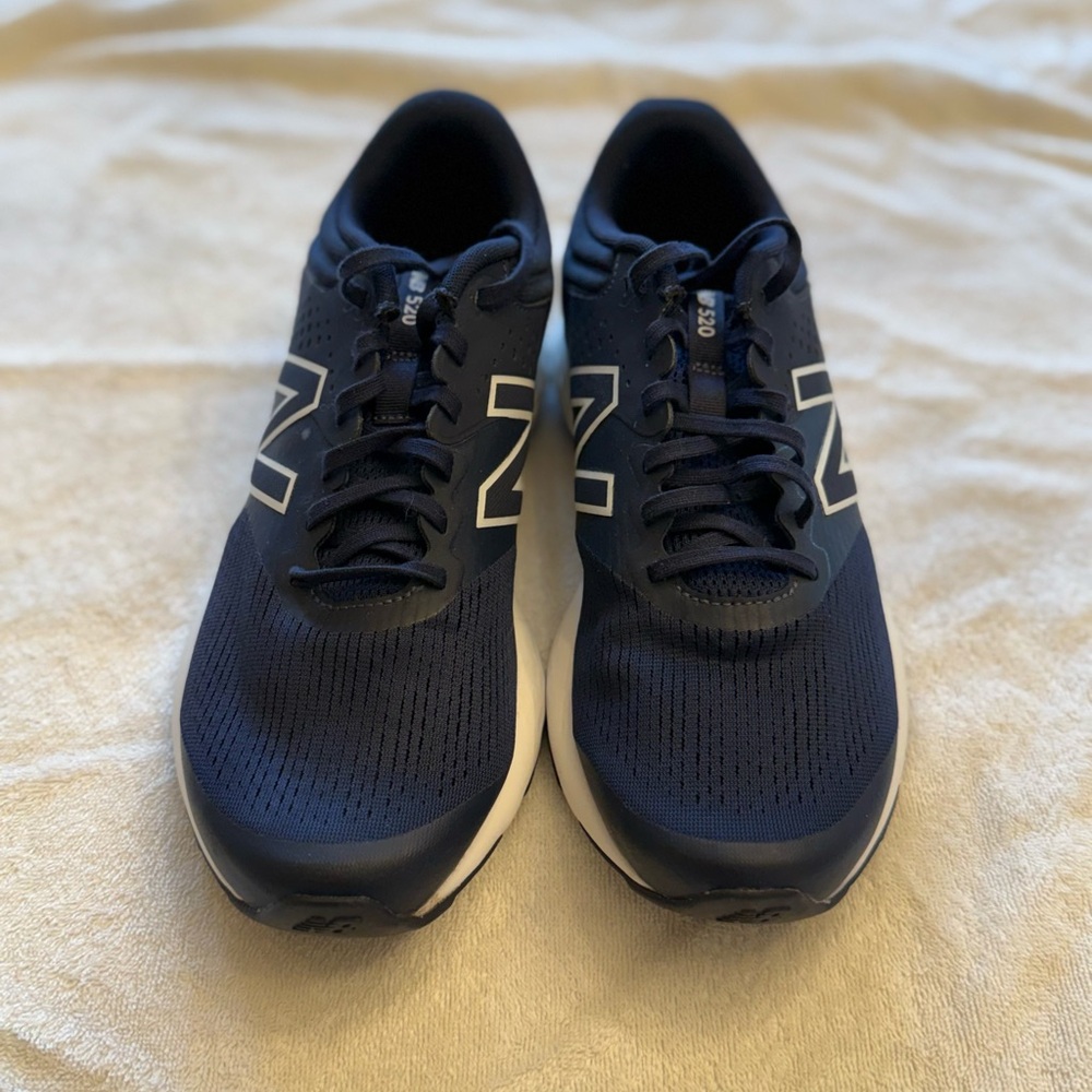 New Balance Men's Dark Blue Sneakers size 10.5